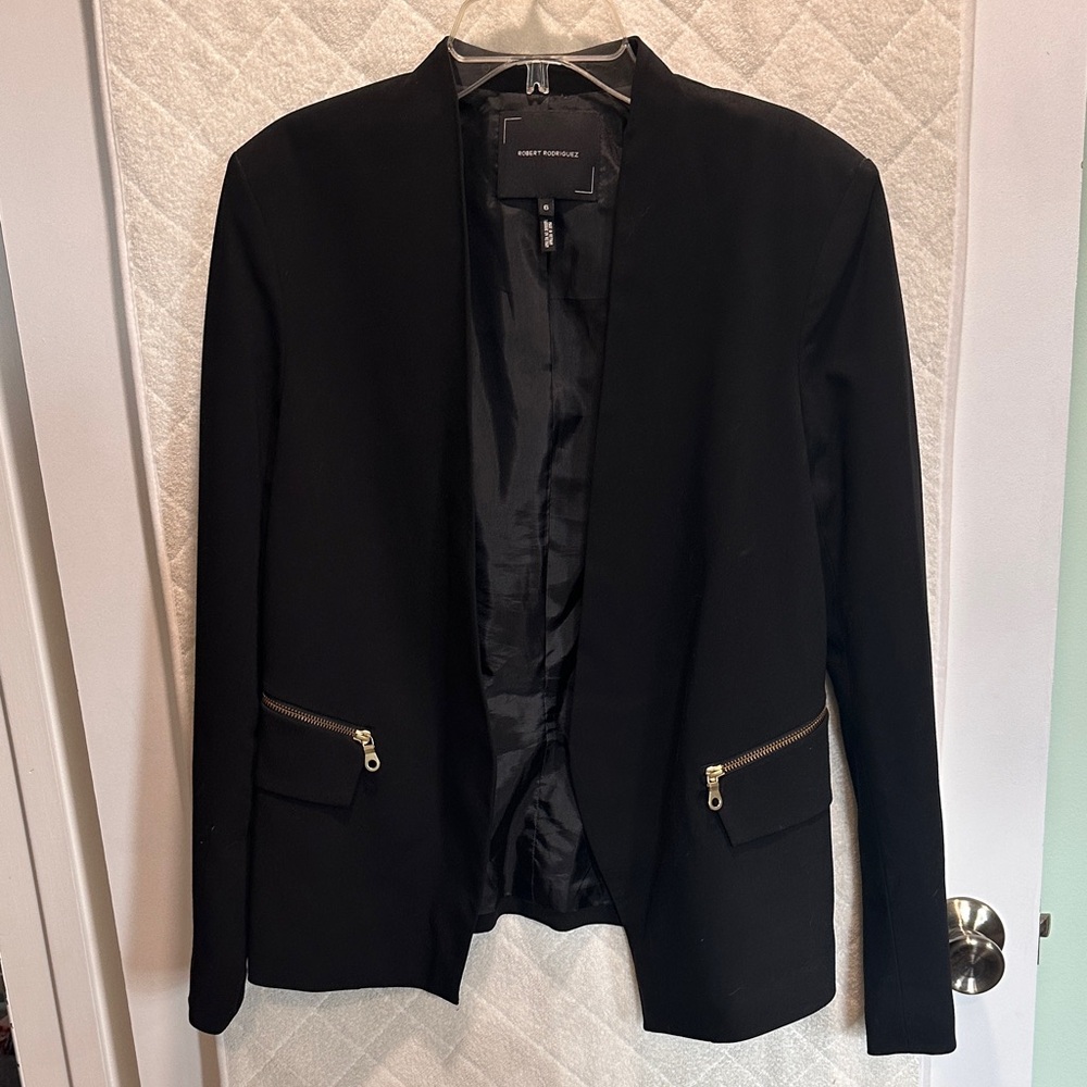 Chic womens blazer